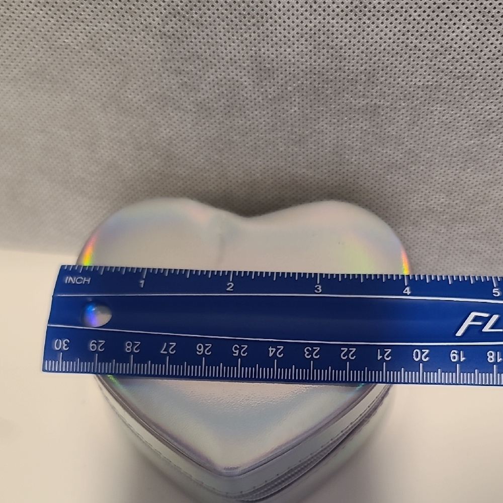 Holographic Heart Jewelry Case (A11-X) - Picture 3 of 4